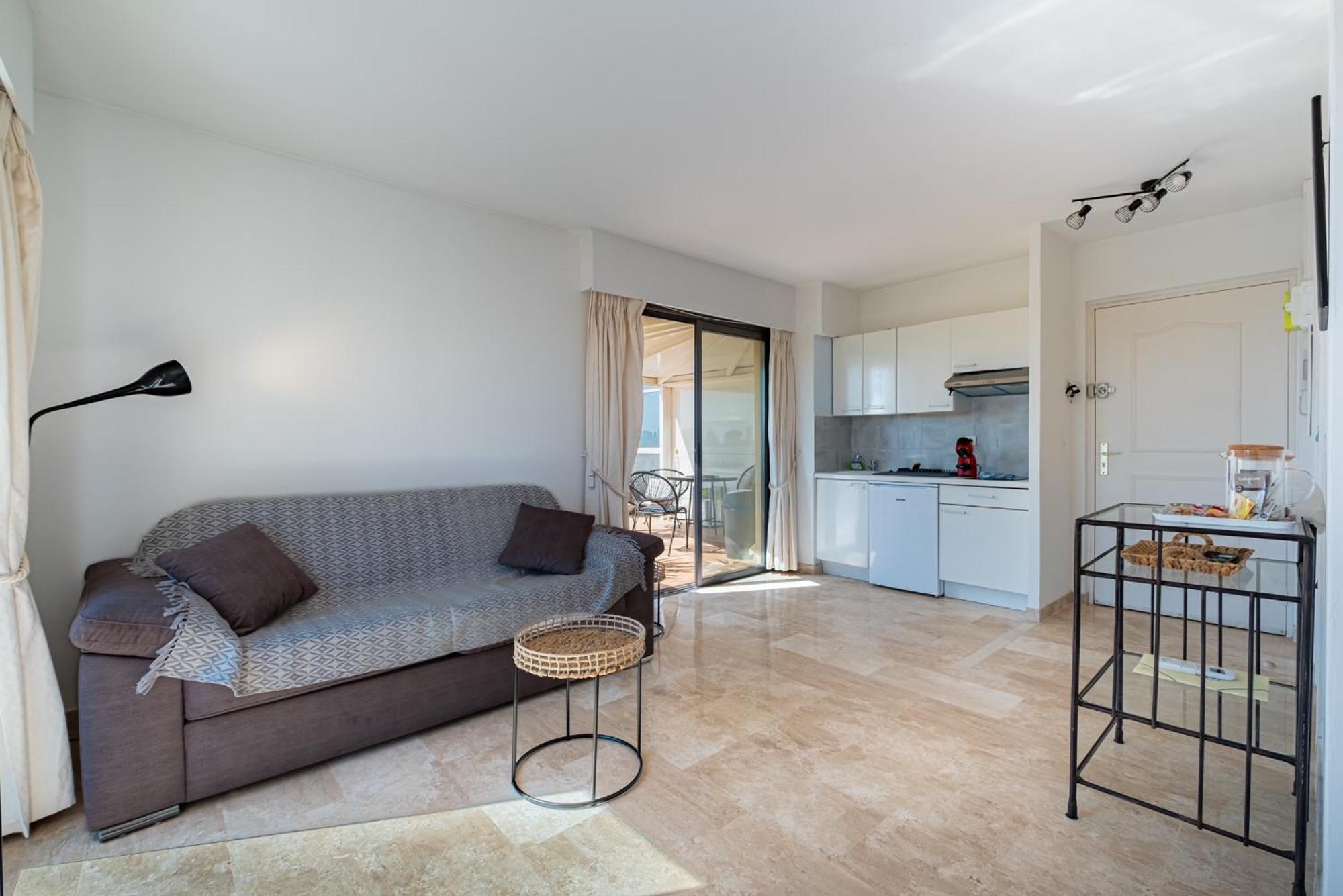 Studio Belle Vue - Axelle Loc'Appart Мандельё-ла-Напуль Экстерьер фото